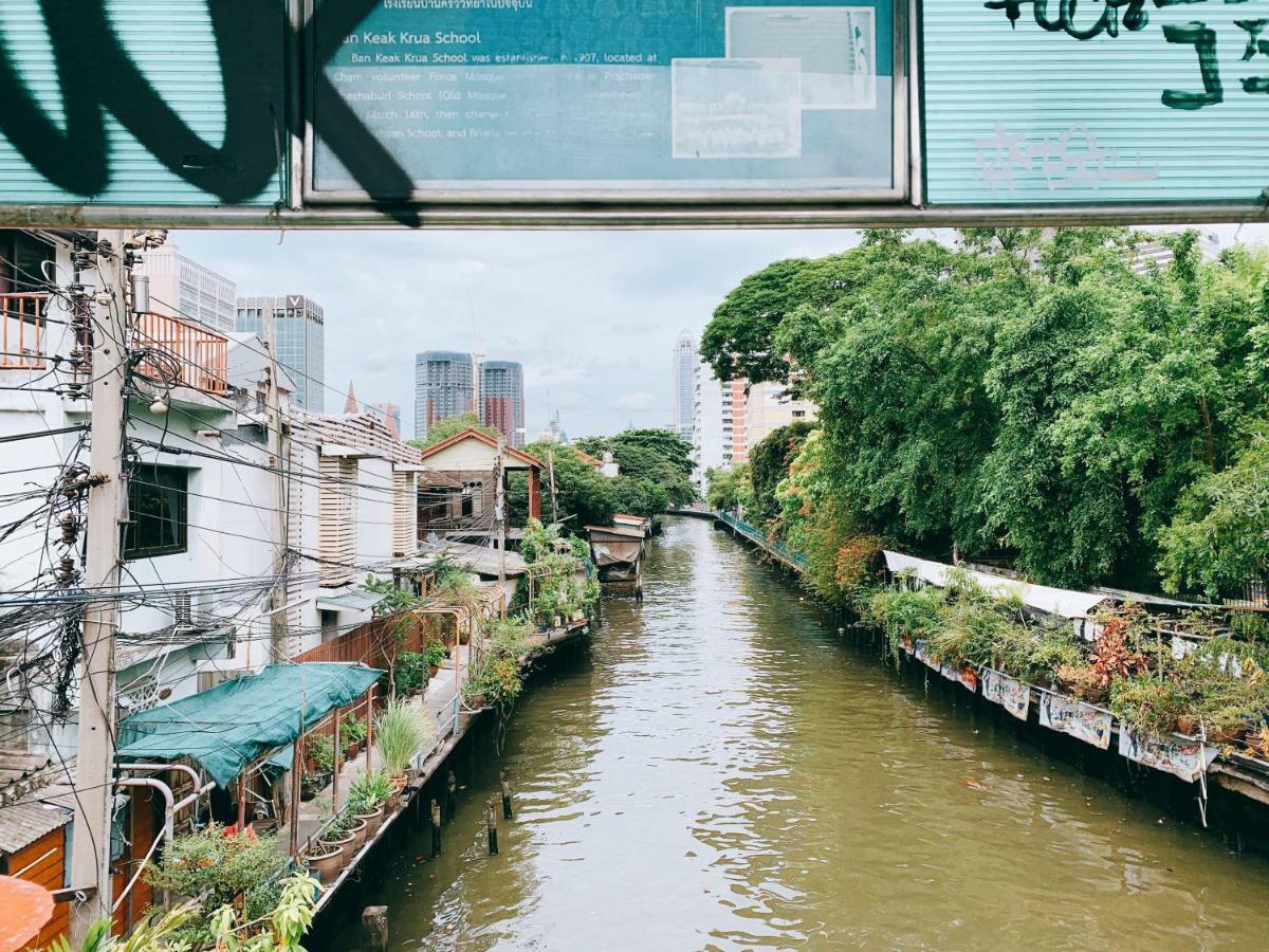 Oasis Cafe And Nap Pansiyon Bangkok Dış mekan fotoğraf