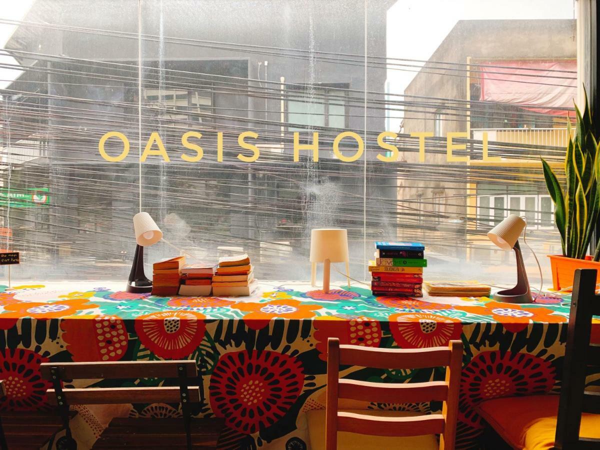 Oasis Cafe And Nap Pansiyon Bangkok Dış mekan fotoğraf